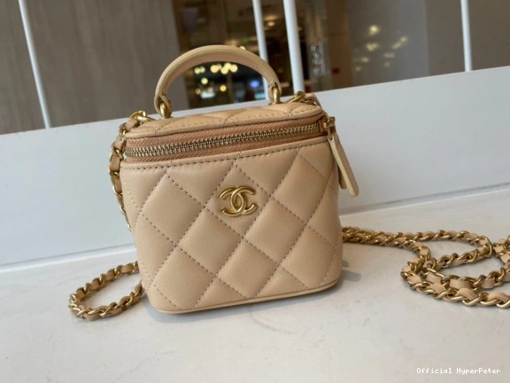 Hyper Peter CASE CHANEL VANITY 0813
